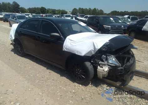 2010 Toyota Camry Le from USA, damaged, VIN 4T1BF3EK0AU019995